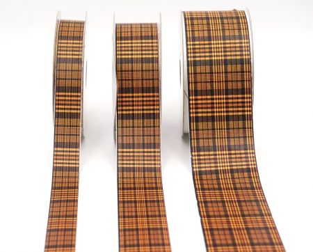 Herbstinspiriertes Orange und braunes Karomuster Band_AI